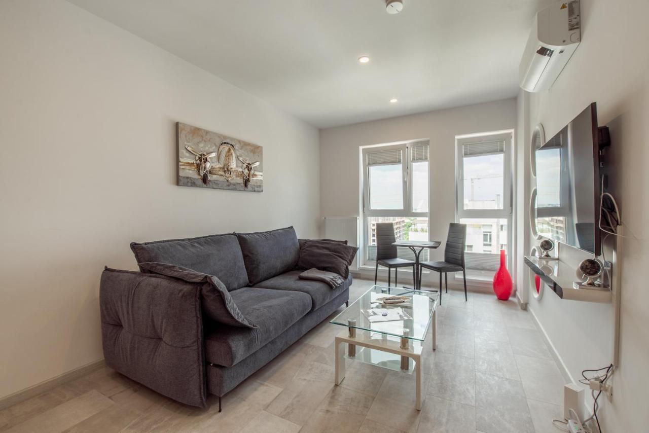 Fancy Penthouse Studio With Lakeview W10 Bucharest Exterior photo